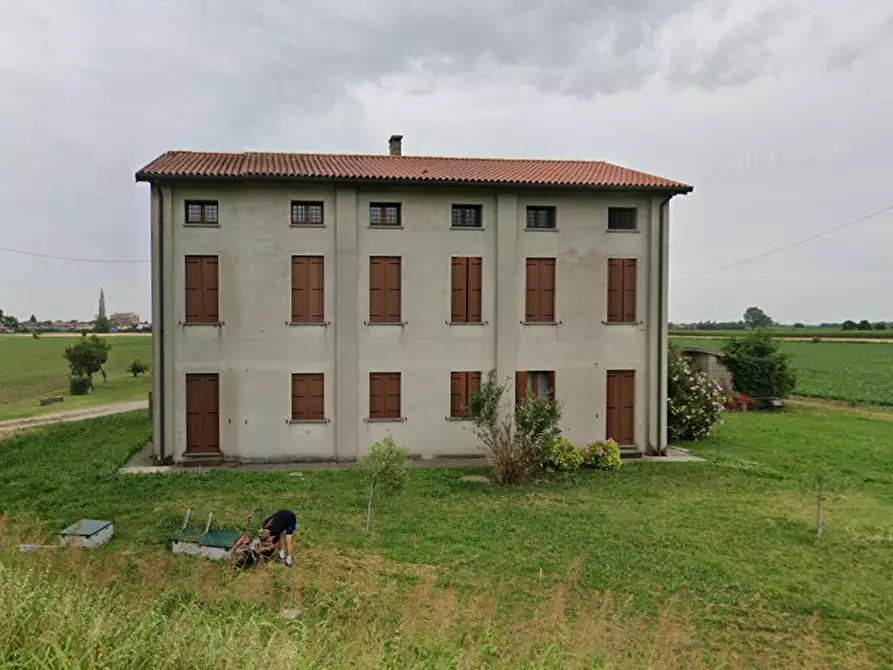 Immagine 1 di Casa bifamiliare in vendita  in via Arzaron a Villa Estense