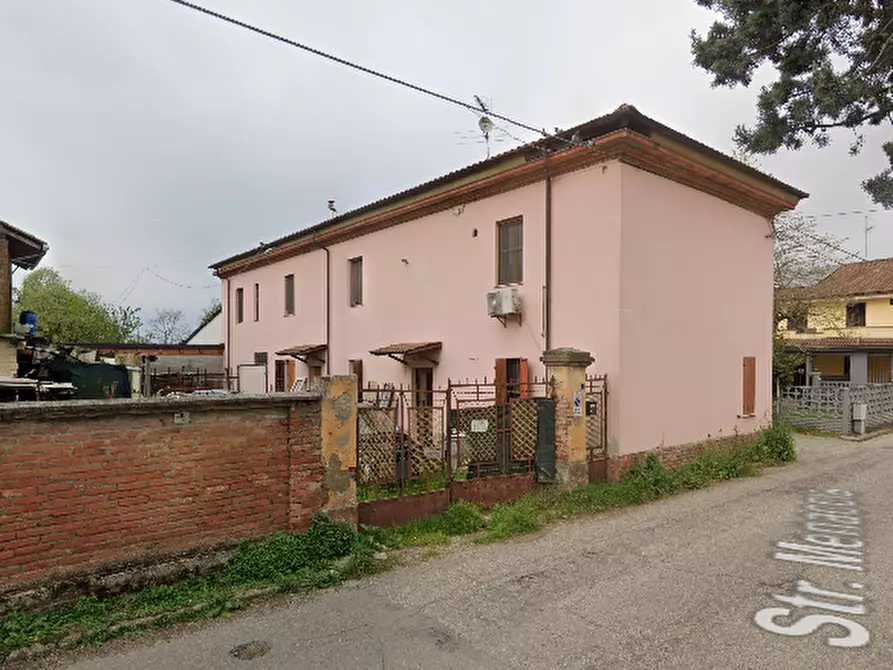 Immagine 1 di Porzione di casa in vendita  in Strada Menaccia a Alessandria