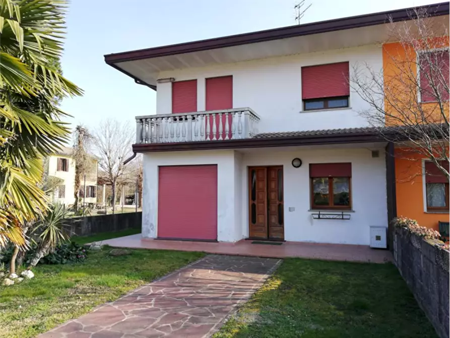 Immagine 1 di Porzione di casa in vendita  in Località Gallianta a Cavarzere