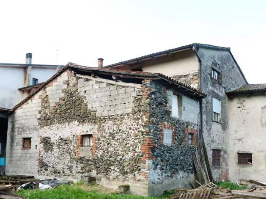 Immagine 1 di Rustico / casale in vendita  in Via Colombare a Fara Vicentino