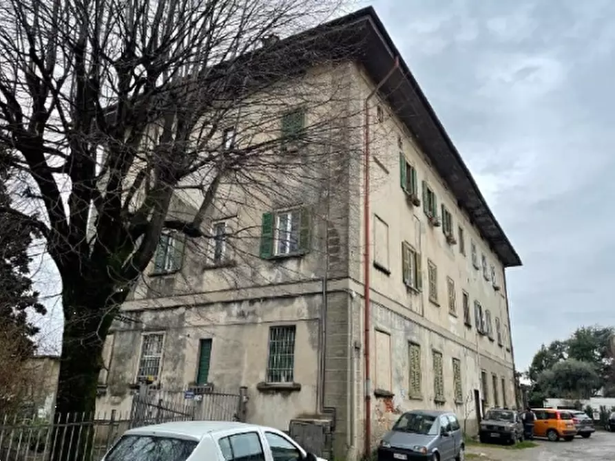 Immagine 1 di Appartamento in vendita  in Via Roma a Casatenovo