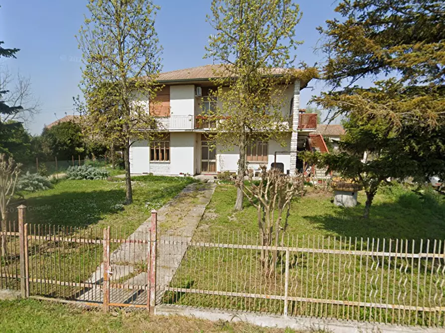 Immagine 1 di Porzione di casa in vendita  in Via Selva a Crespino