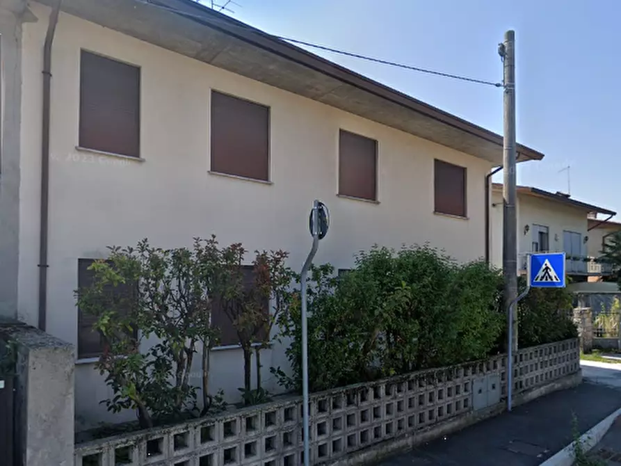 Immagine 1 di Porzione di casa in vendita  in Via Michelangelo a San Martino Di Lupari