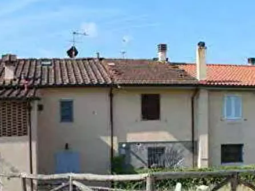 Immagine 1 di Porzione di casa in vendita  in Via Lamporecchiana a Vinci