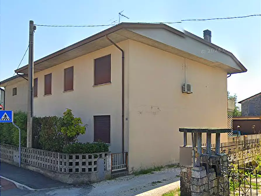 Immagine 1 di Porzione di casa in vendita  in Via Michelangelo a San Martino Di Lupari