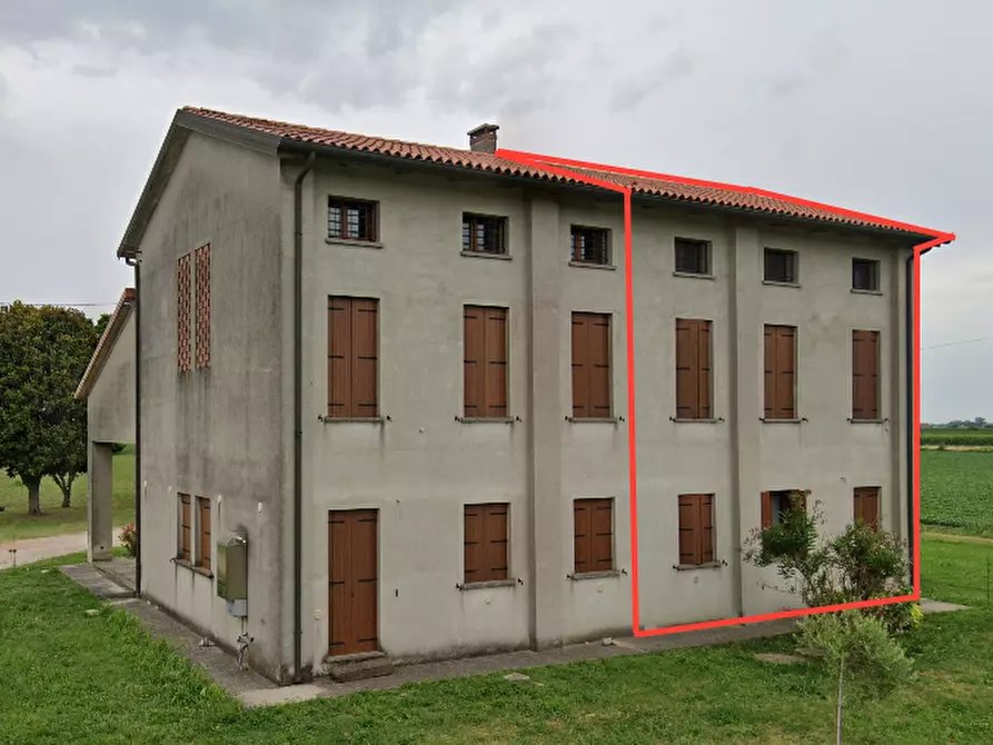 Immagine 1 di Casa bifamiliare in vendita  in via Arzaron a Villa Estense