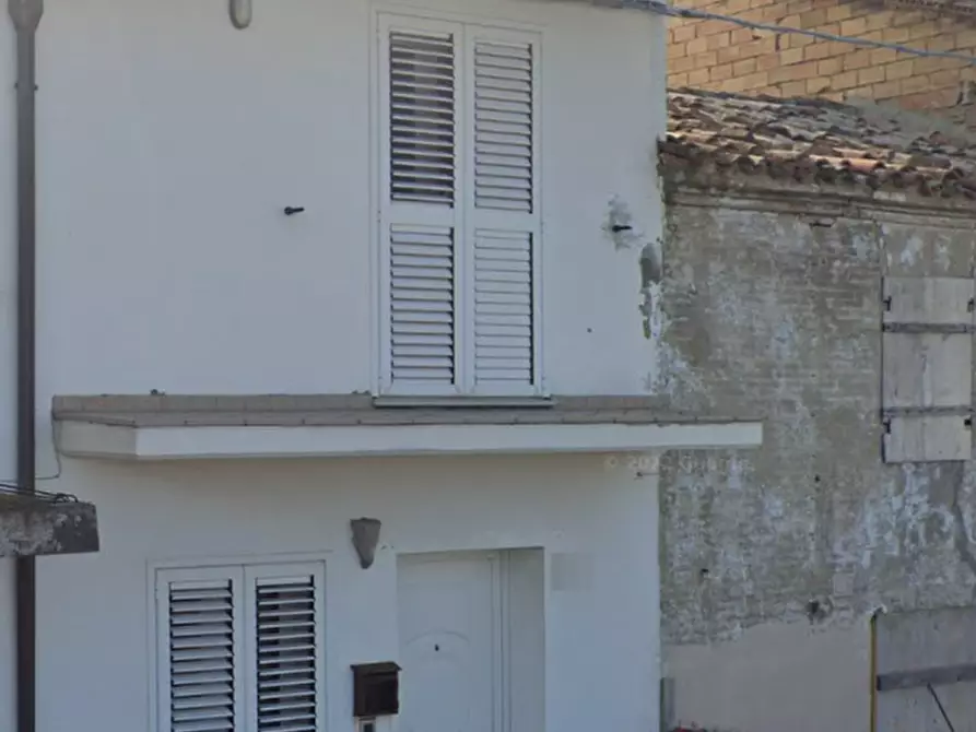 Immagine 1 di Porzione di casa in vendita  in via Flaminia a Riccione