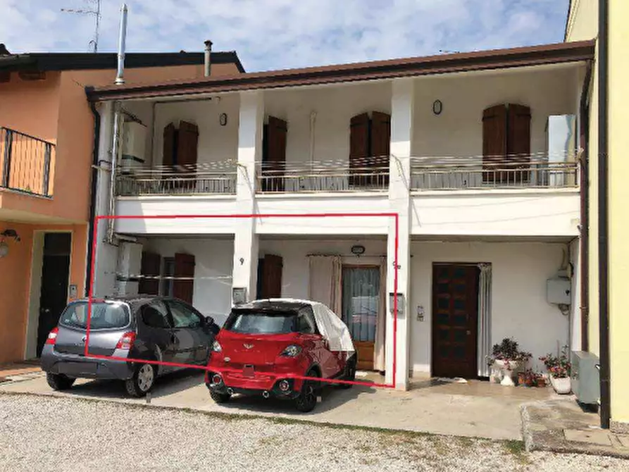 Immagine 1 di Porzione di casa in vendita  in Via Santi Felice e Fortunato  a Limena