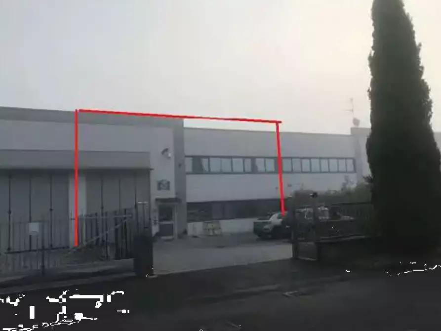 Immagine 1 di Capannone industriale in vendita  in Via Due Giugno a Gorla Maggiore