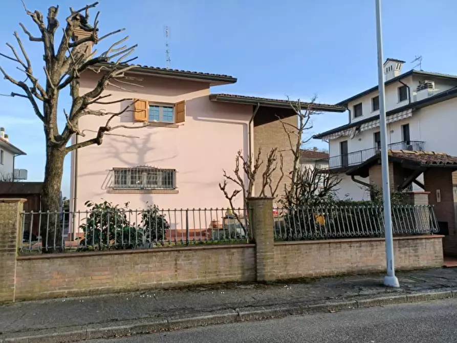 Immagine 1 di Porzione di casa in vendita  in  Via della Terra a Forli'