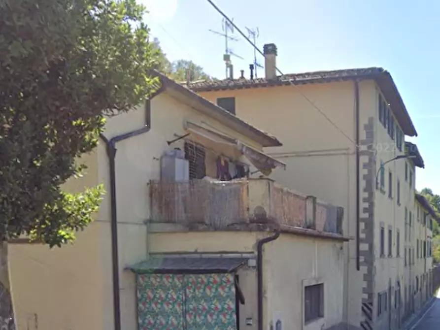 Immagine 1 di Porzione di casa in vendita  in Via Giuseppe Garibaldi a Rufina