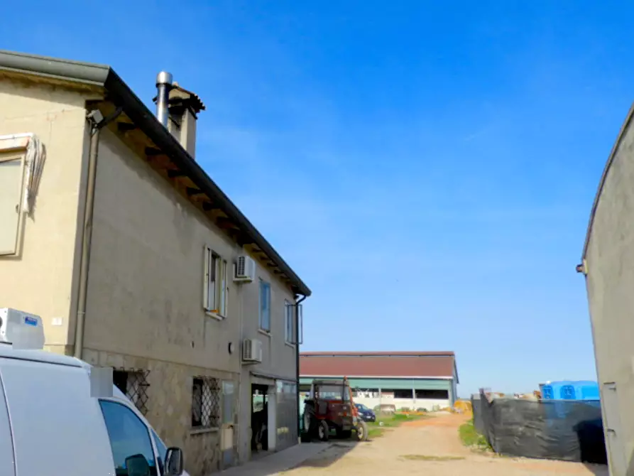 Immagine 1 di Appartamento in vendita  in Via Patriarcati a Masera' Di Padova