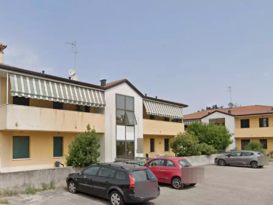 Immagine 1 di Appartamento in vendita  in Strada delle Arche a Spresiano