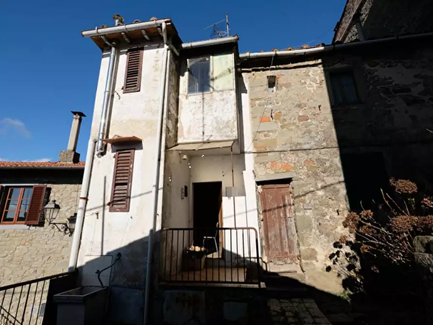 Immagine 1 di Porzione di casa in vendita  in Via IV Novembre a Reggello