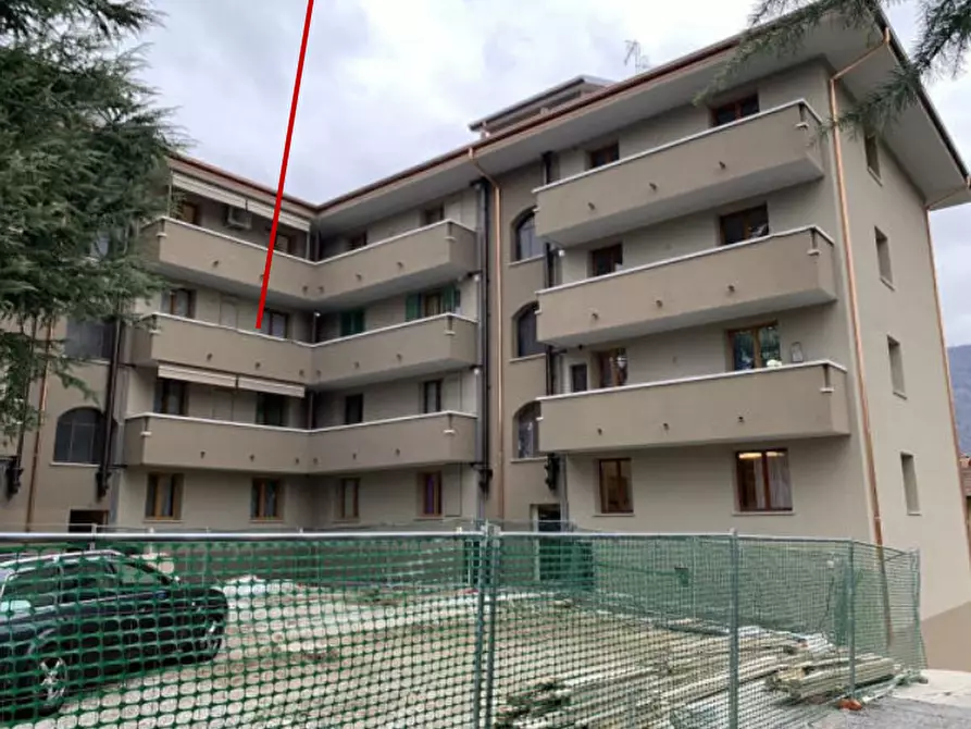 Immagine 1 di Appartamento in vendita  in Via Don Luigi Locatelli  a Caprino Bergamasco