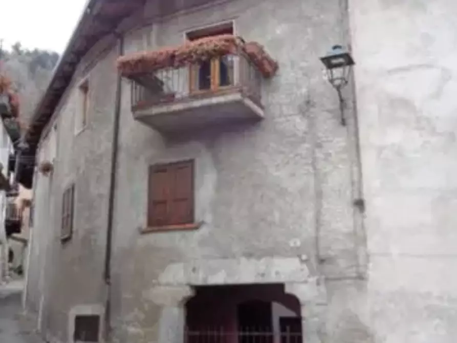 Immagine 1 di Porzione di casa in vendita  in Via Predolino a Ceto