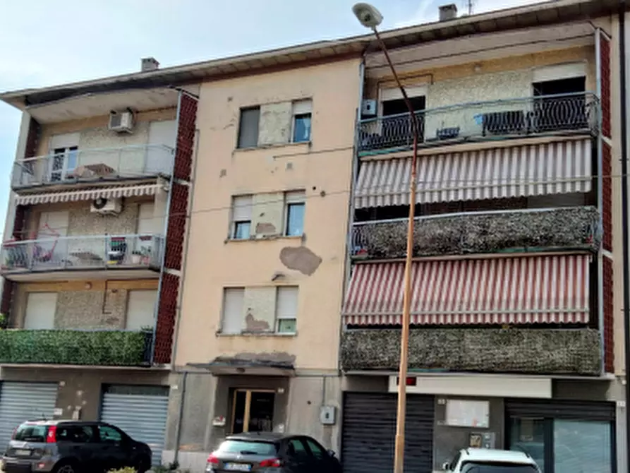 Immagine 1 di Appartamento in vendita  in Via Abetone a Carpi