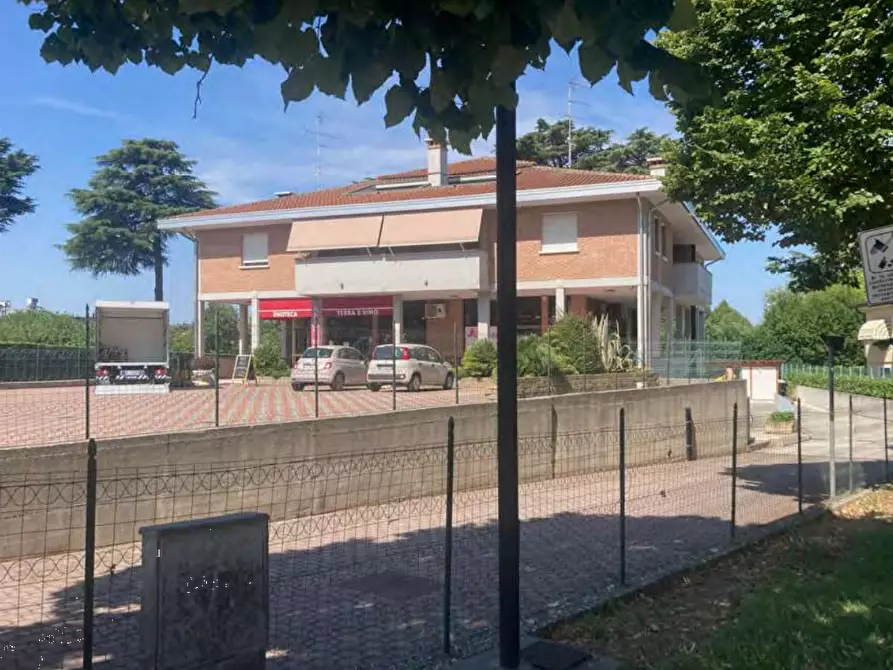 Immagine 1 di Appartamento in vendita  in Via Marconi  a Cona