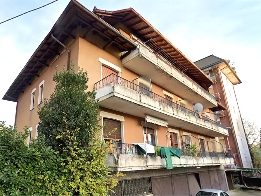 Immagine 1 di Appartamento in vendita  in Via Belforte a Varese