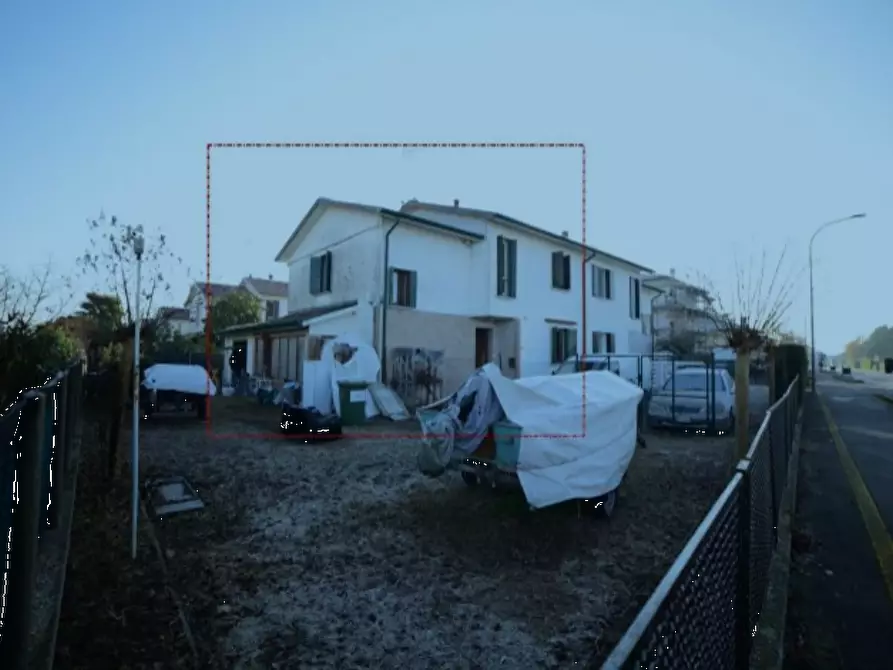 Immagine 1 di Porzione di casa in vendita  in Via Zero Branco a Mogliano Veneto