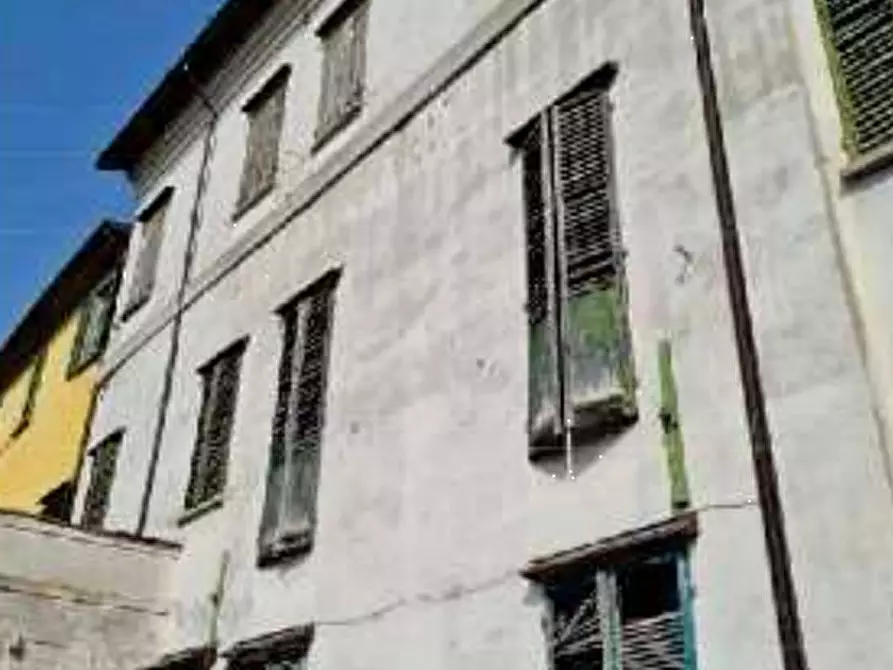 Immagine 1 di Stabile in vendita  in via Chiaramonti a Cesena