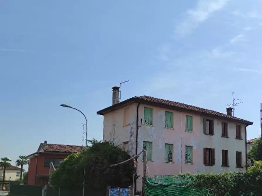 Immagine 1 di Porzione di casa in vendita  in via Bolda a Santa Lucia Di Piave