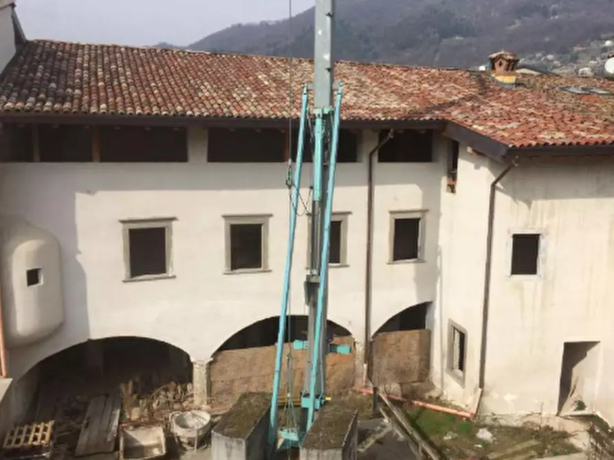 Immagine 1 di Porzione di casa in vendita  in Via Castello a Gandino