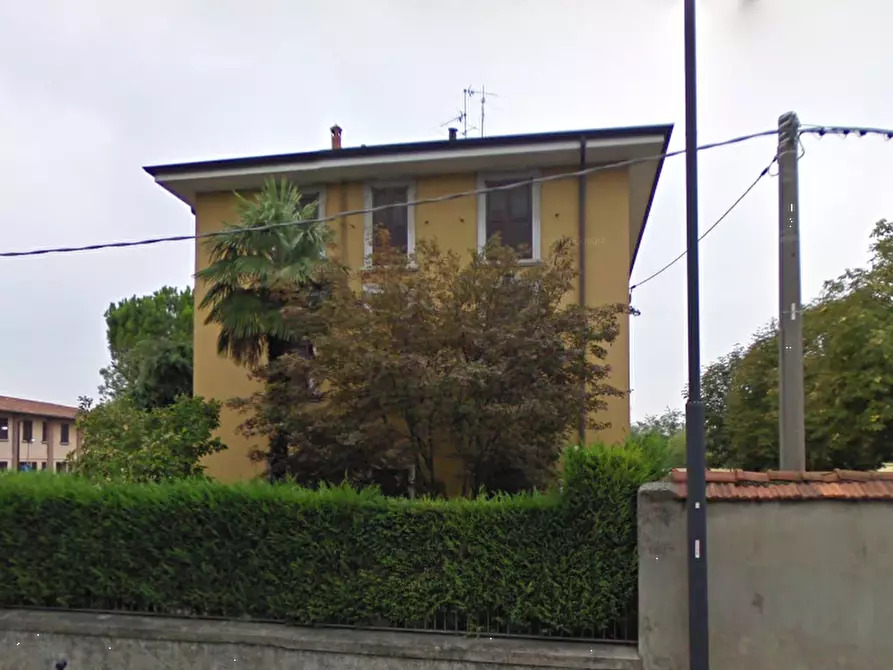 Immagine 1 di Porzione di casa in vendita  in Via Roma a Zanica