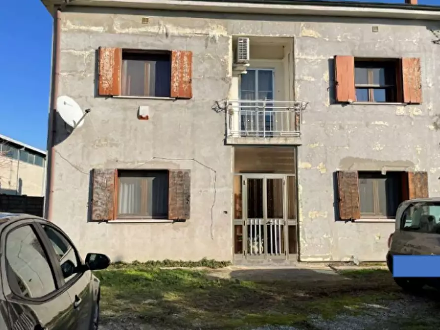 Immagine 1 di Porzione di casa in vendita  in Piazza G. Garibaldi a Riva Del Po