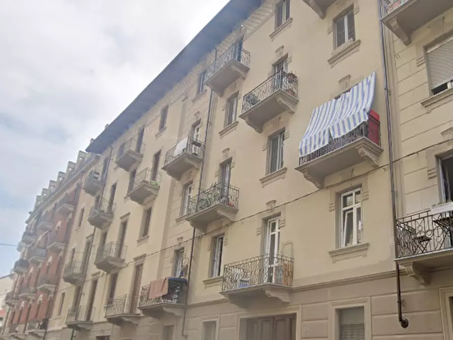 Immagine 1 di Appartamento in vendita  in Via Leinì a Torino