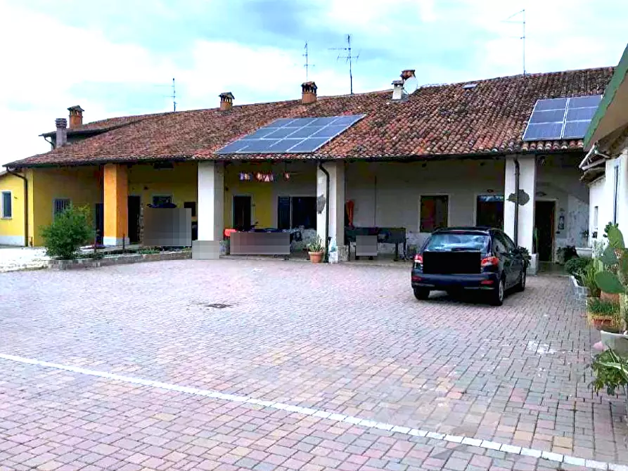 Immagine 1 di Casa indipendente in vendita  in Via Borgo San Giacomo a Orzinuovi