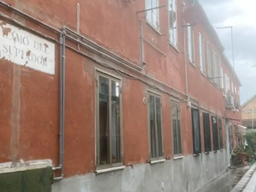 Immagine 1 di Appartamento in vendita  in Calle del Supiador a Venezia