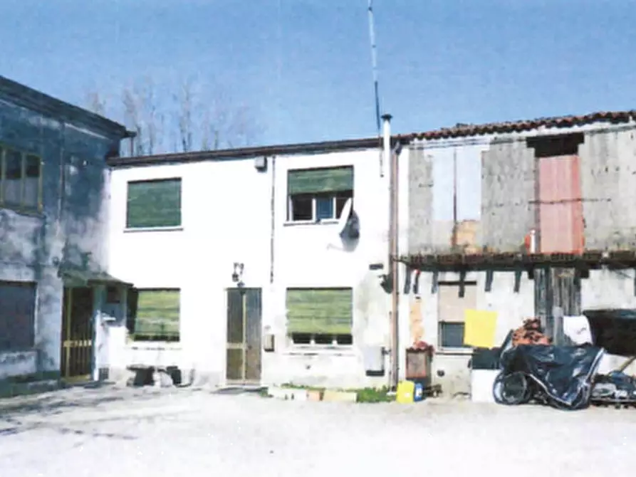 Immagine 1 di Porzione di casa in vendita  in Via San Zeno  a Montagnana