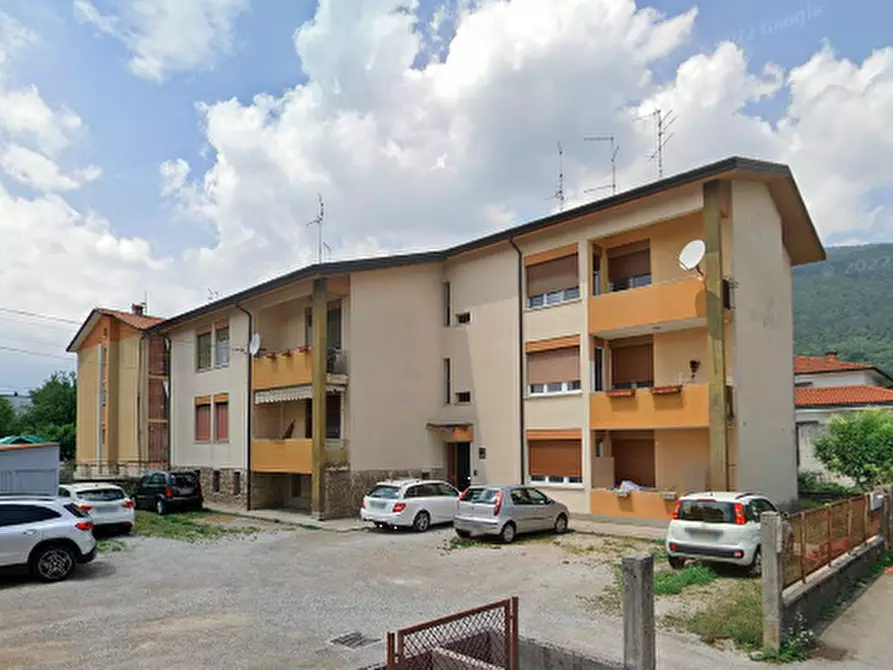 Immagine 1 di Appartamento in vendita  in Via degli Eroi a Maniago