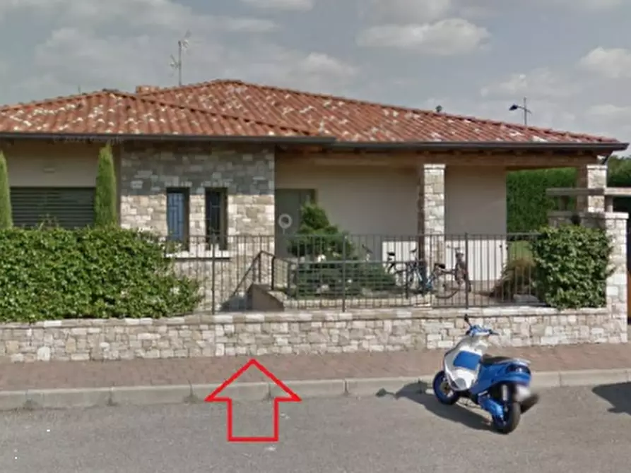 Immagine 1 di Villa in vendita  in via S. Luca a Capriate San Gervasio