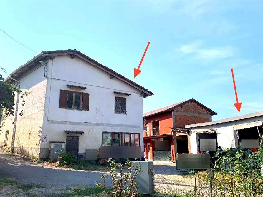 Immagine 1 di Casa indipendente in vendita  in Frazione Profigate a Monleale