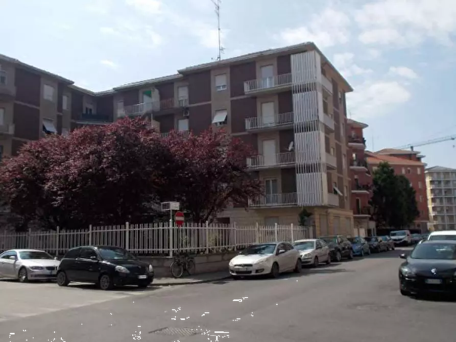 Immagine 1 di Appartamento in vendita  in via Giovanni Verneri a Alessandria