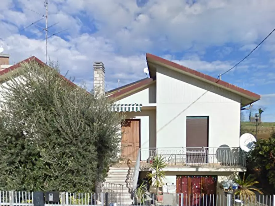 Immagine 1 di Casa indipendente in vendita  in  Via Guglielmo Marconi a San Giovanni In Marignano