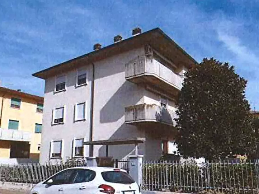 Immagine 1 di Appartamento in vendita  in Via San Pietro a Montecchia Di Crosara