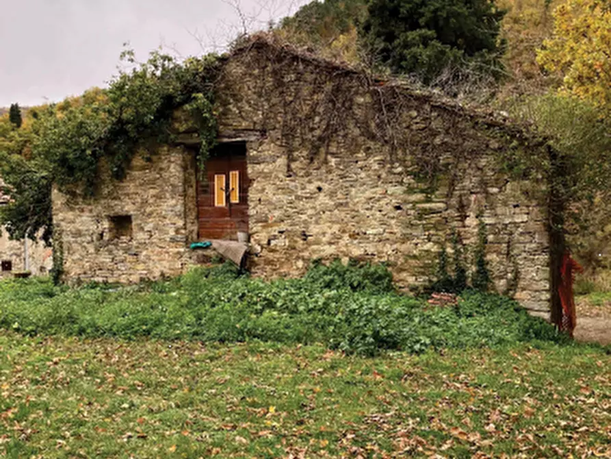 Immagine 1 di Casa indipendente in vendita  in Localita' San Piero a Colognole a Pontassieve