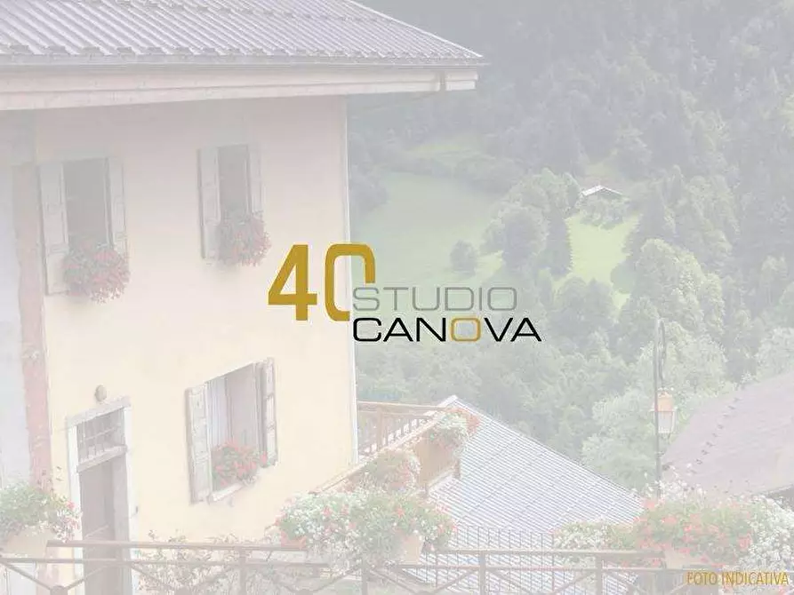 Immagine 1 di Villa in vendita  in Strada Annunziata  a Nizza Monferrato