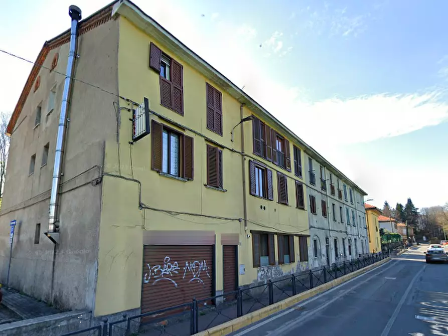 Immagine 1 di Appartamento in vendita  in Via Fratelli Caiorli a Limbiate