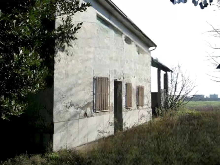 Immagine 1 di Rustico / casale in vendita  in Vicolo San Sisto a Ravenna