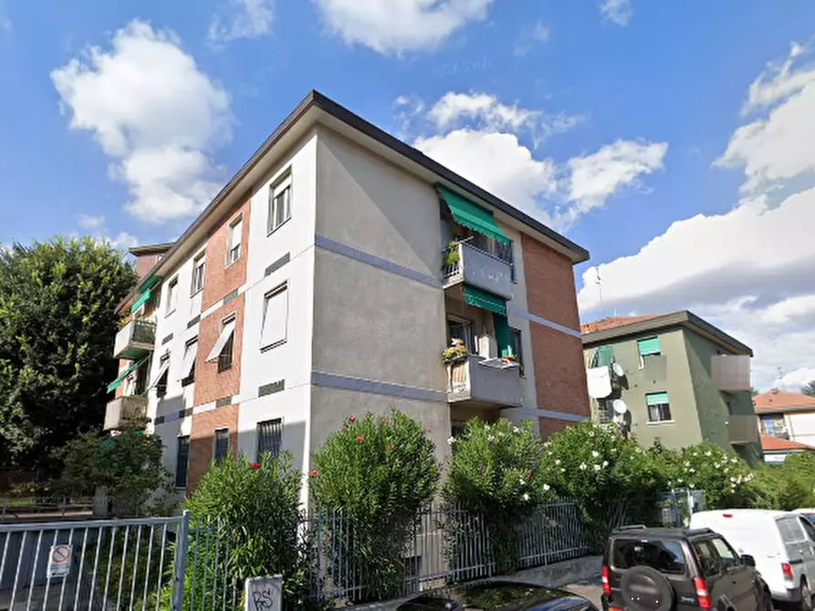 Immagine 1 di Appartamento in vendita  in via Valle Anzasca  a Milano