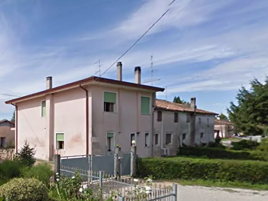 Immagine 1 di Porzione di casa in vendita  in Via Obbia Alta a Trebaseleghe