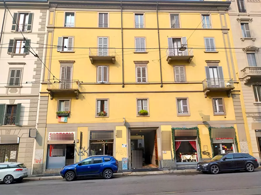 Immagine 1 di Appartamento in vendita  in Via Carlo Farini a Milano