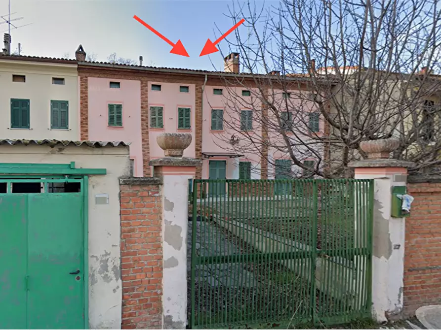 Immagine 1 di Porzione di casa in vendita  in Via Guglielmo Oberdan a Montecastello