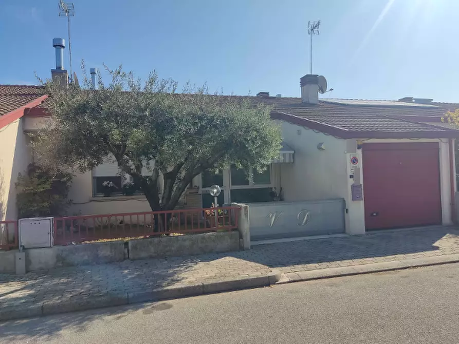 Immagine 1 di Porzione di casa in vendita  in Via Forgaria a Codroipo