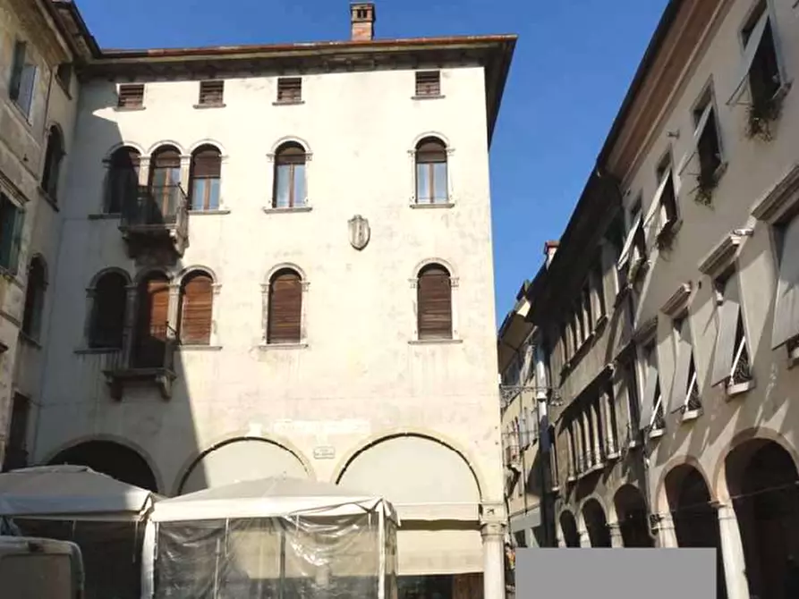 Immagine 1 di Appartamento in vendita  in Piazza Mercato a Belluno