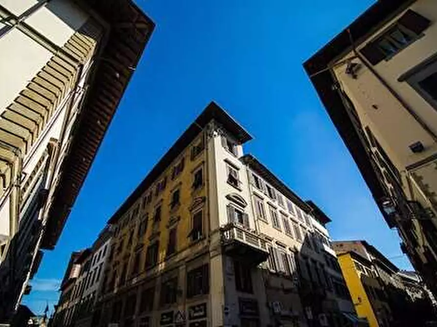 Immagine 1 di Appartamento in vendita  in Via San Dionigi a Mariano Comense